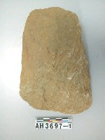 藏品(大型斜刃厚狀打製石斧)的圖片